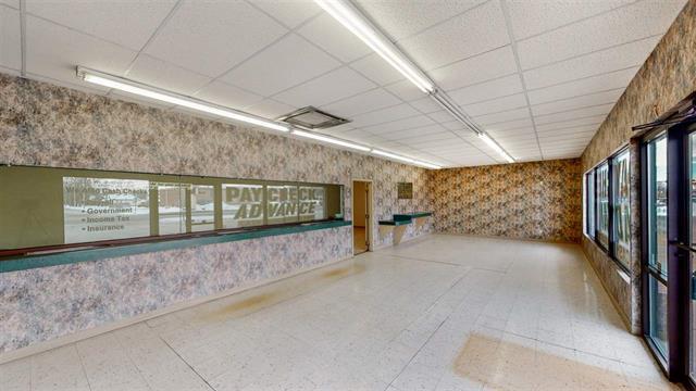 More Photos Of 2322 23rd St, Columbus Freestanding For Sale