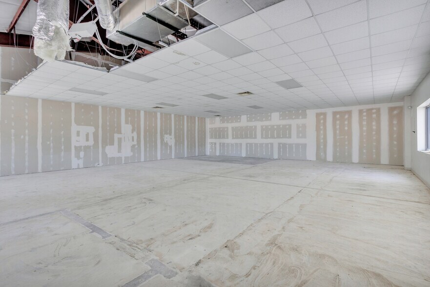 More Photos Of 3736 Mike Padgett Hwy, Augusta Freestanding For Lease