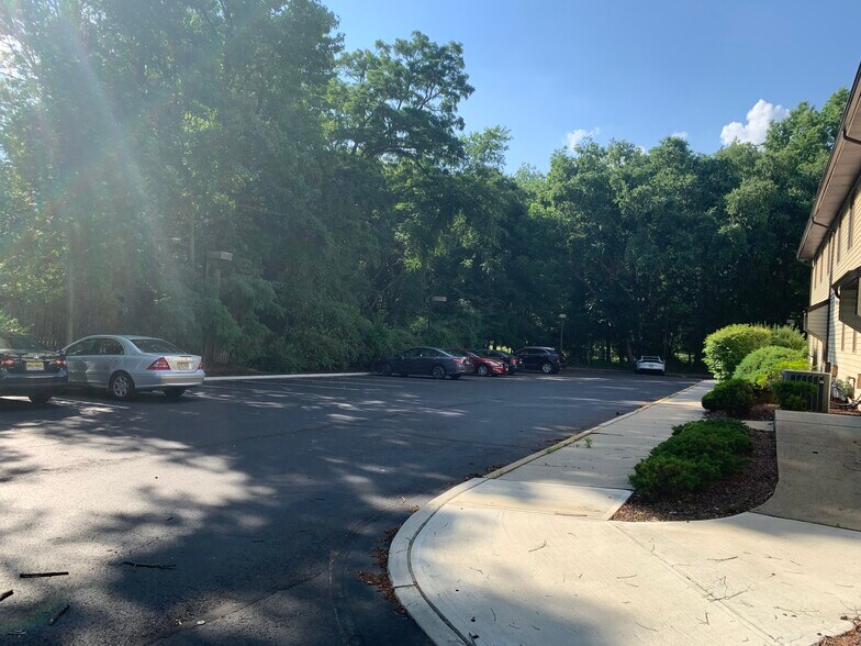 More Photos Of C2 Brier Hill Ct, East Brunswick Office For Sale