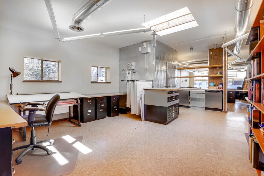 More Photos Of 4023 Zuni St, Denver Storefront For Sale