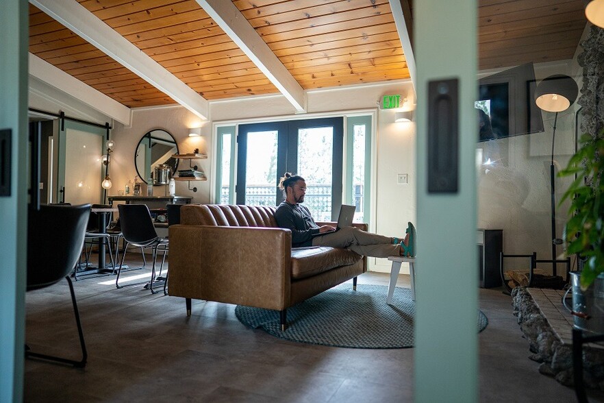 More Photos Of 1612 S Mount Shasta Blvd, Mount Shasta Hotel For Sale