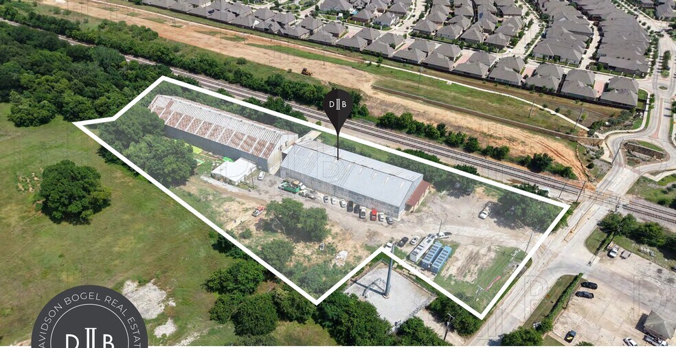 More Photos Of 3516 Tarrant Main St, Fort Worth Warehouse For Sale