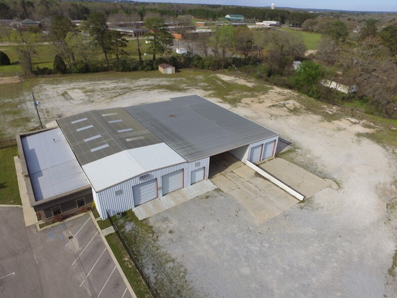 More Photos Of 3265 S Eufaula Ave, Eufaula Truck Stop For Sale