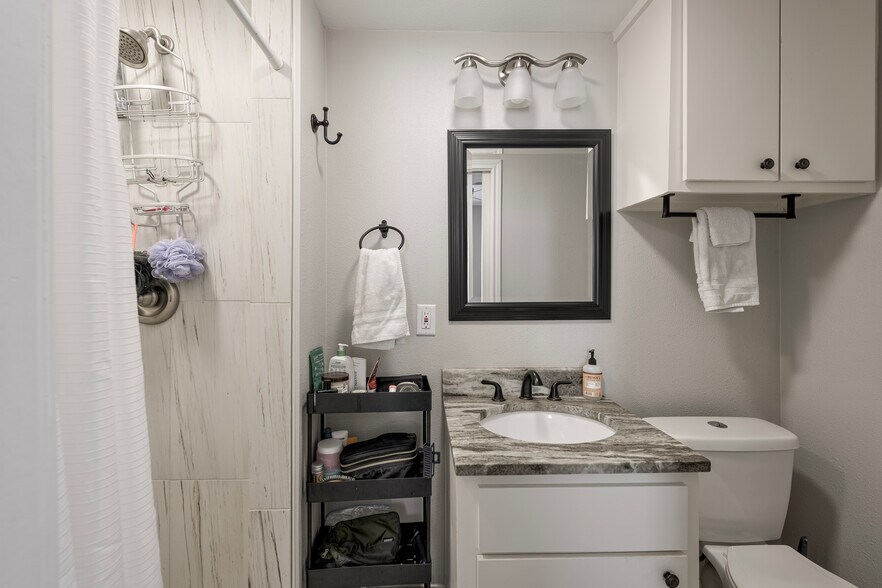 More Photos Of 3312 Crawford St, Houston Apartments For Sale