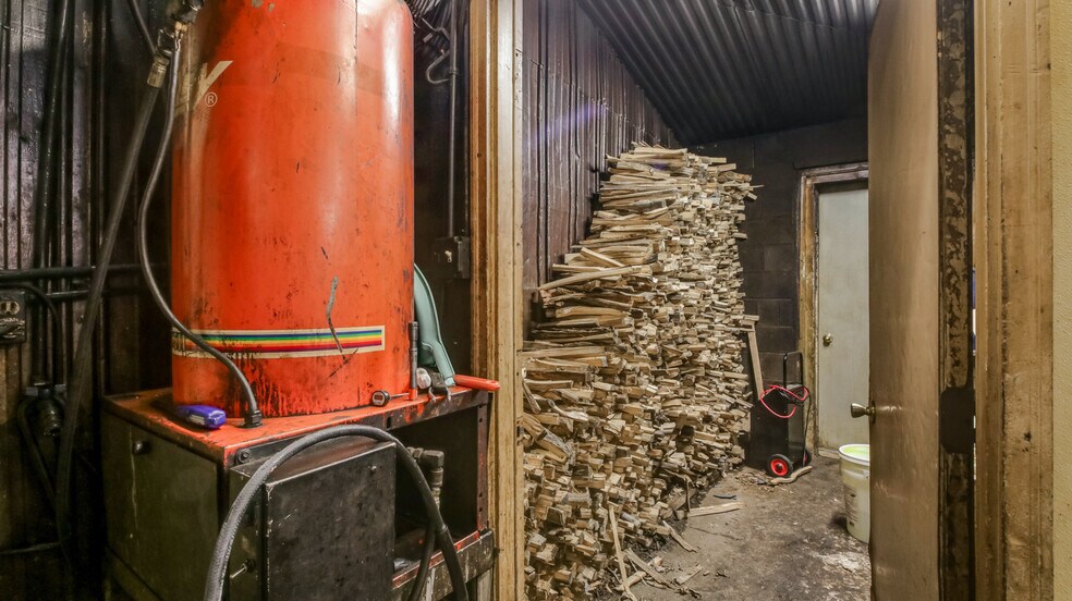 More Photos Of 2310 S Main St, Bloomer General Retail For Sale