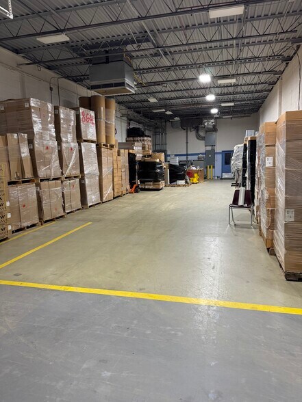 More Photos Of 245 Old Egg Harbor Rd, West Berlin Manufacturing For Lease