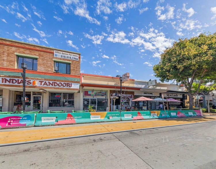 More Photos Of 130-140 N San Fernando Blvd, Burbank Storefront For Sale