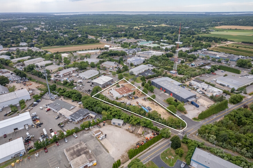 More Photos Of 30 Mariners Dr, Southampton Warehouse For Sale