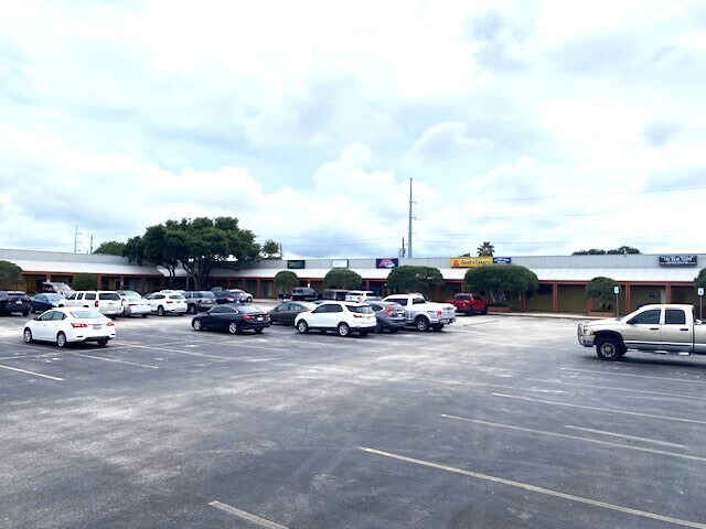 More Photos Of 5862-5898 Everhart Rd, Corpus Christi Unknown For Lease