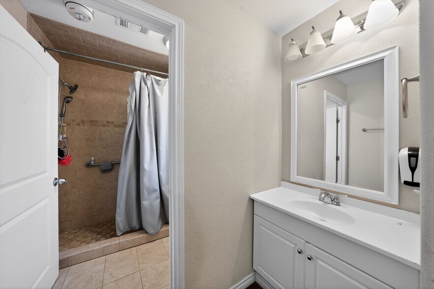 More Photos Of , Dallas Unknown For Sale