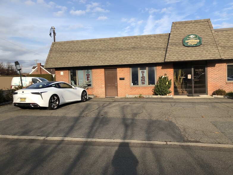 Primary Photo Of 194 Greenwood Ave, Midland Park Manufacturing For Lease