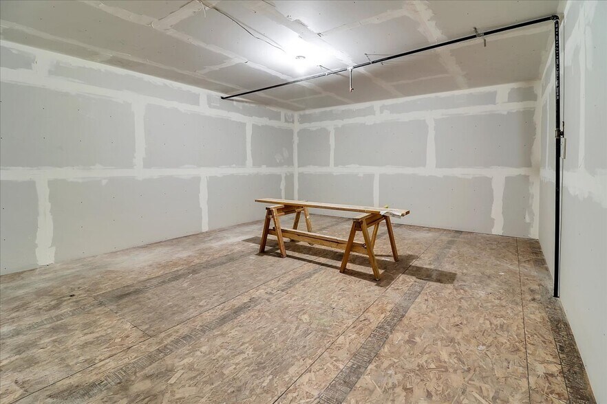 More Photos Of 1520 E Miner Ave, Stockton Manufacturing For Sale
