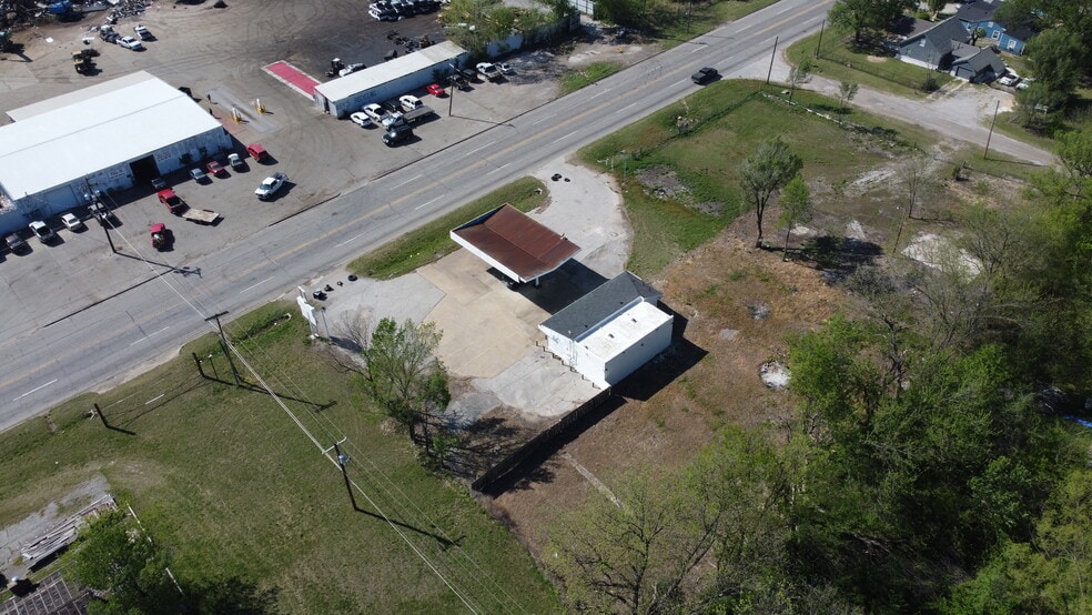 More Photos Of 6735 N Peoria Ave, Tulsa Convenience Store For Sale