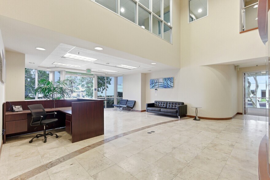 More Photos Of 11700 Monarch St, Garden Grove Warehouse For Sale