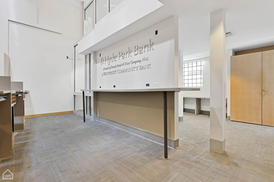 More Photos Of 1309-1311 E 57th St, Chicago Office For Lease