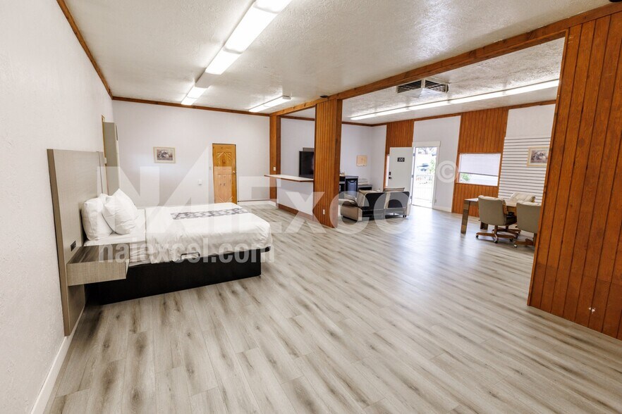 More Photos Of 1075 S Highway 191, Moab Hotel For Sale