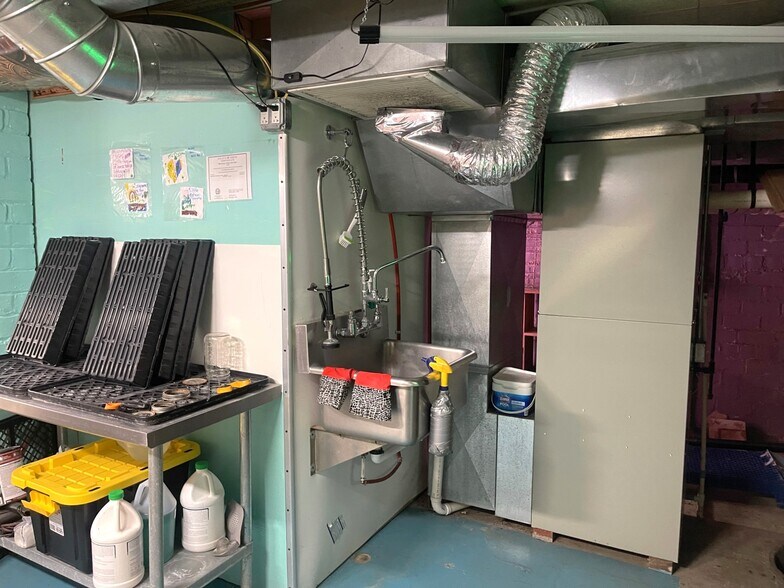 More Photos Of 321 Cherry Ave NE, Canton Storefront Retail Office For Sale