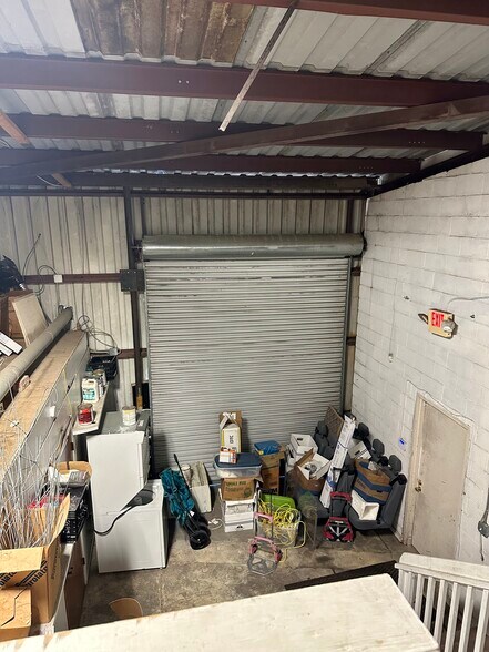 More Photos Of 1680 Broadway, Macon-Bibb Freestanding For Sale