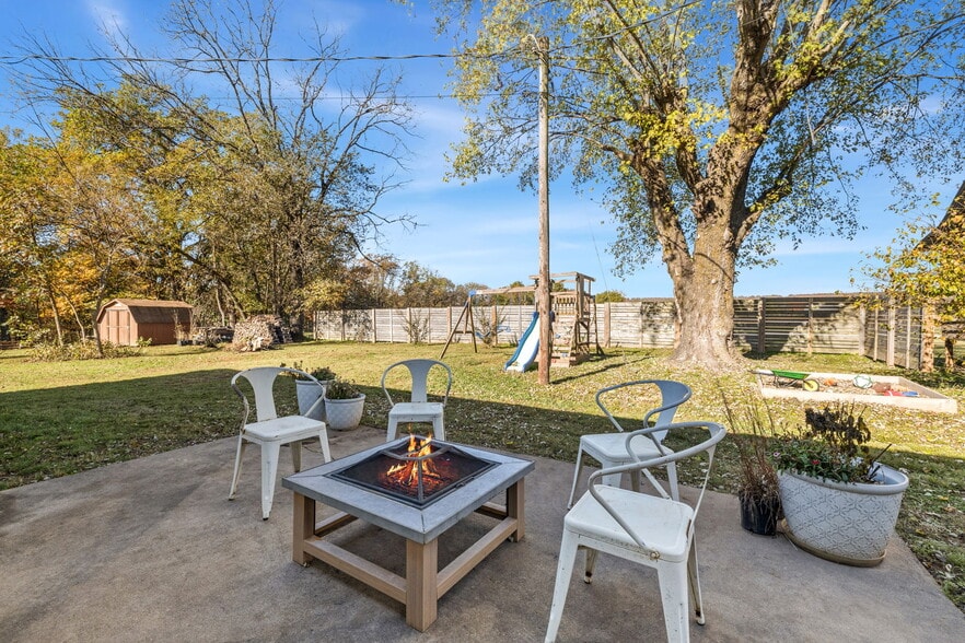 More Photos Of 15656 Ball Rd, Elkins Specialty For Sale