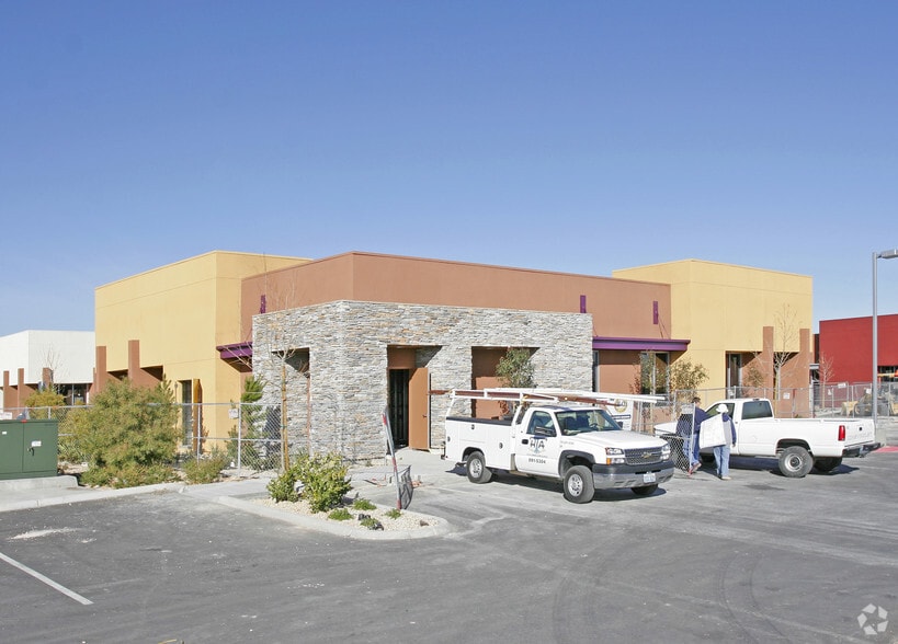 More Photos Of 7000 Smoke Ranch Rd, Las Vegas Medical For Lease