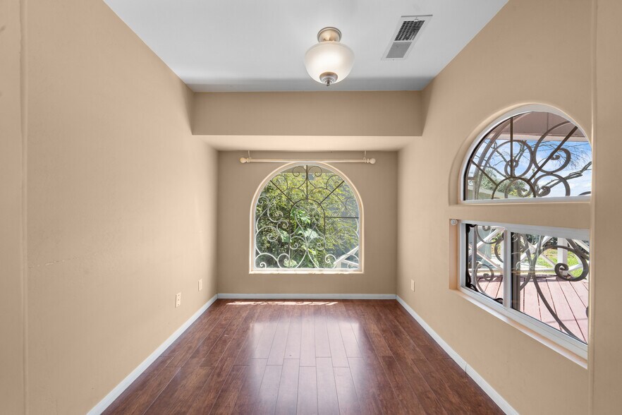 More Photos Of 8241 Koch Rd, Bakersfield Land For Sale