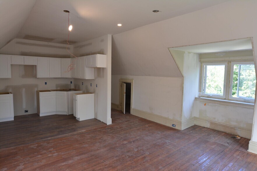 More Photos Of 5015 McKean Ave, Philadelphia Apartments For Sale