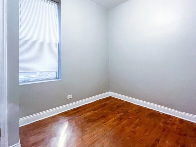 More Photos Of 3548 W 13th Pl, Chicago Apartments For Sale