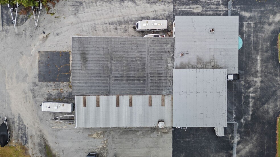 More Photos Of 4475 28th St N, Saint Petersburg Industrial For Sale