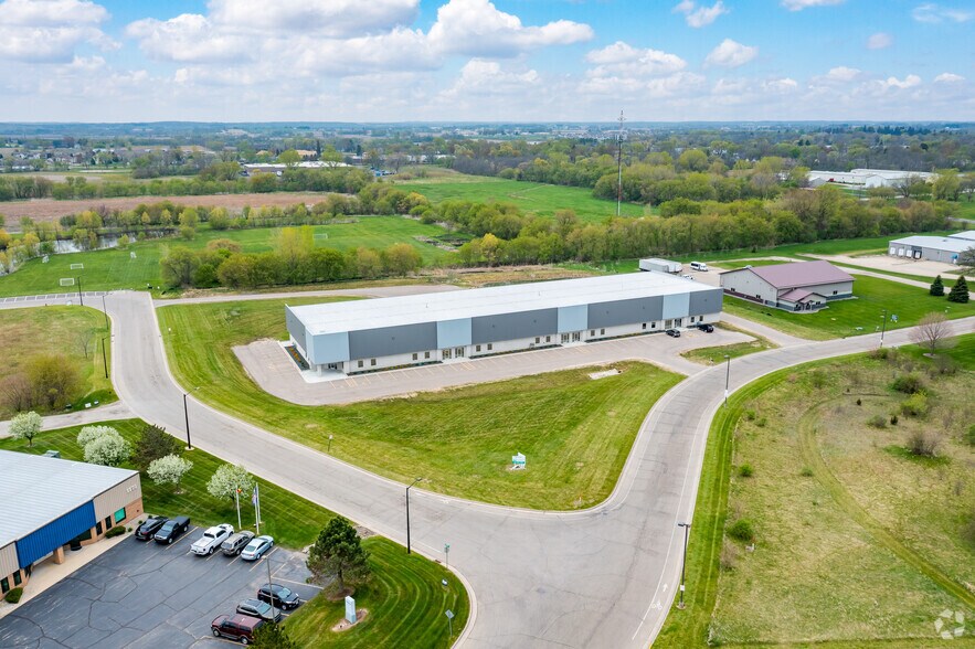 More Photos Of 1151 Universal Blvd, Whitewater Manufacturing For Lease