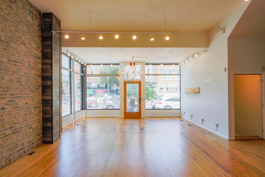 More Photos Of 1925 W Division St, Chicago Apartments For Sale