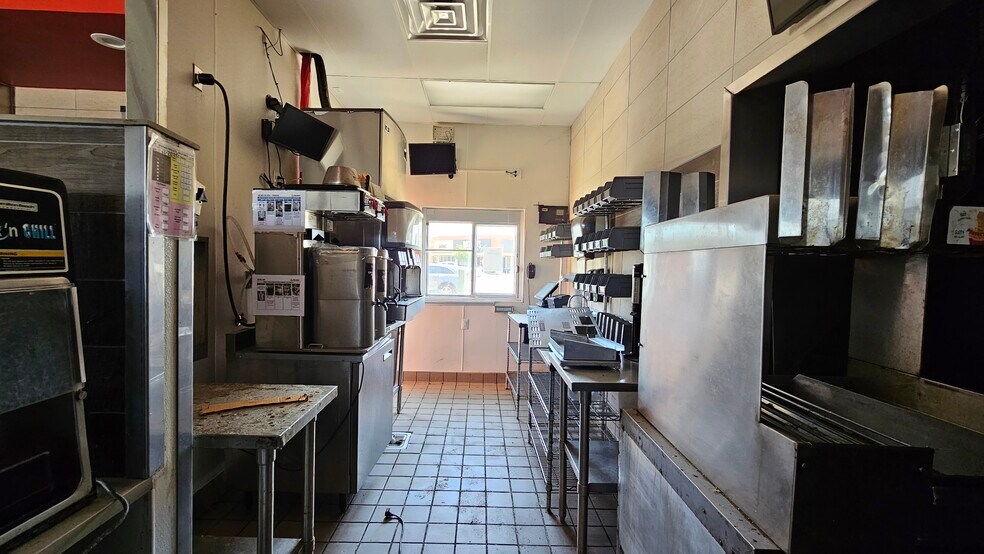 More Photos Of 110 Hector Connoly Rd, Carencro Fast Food For Sale