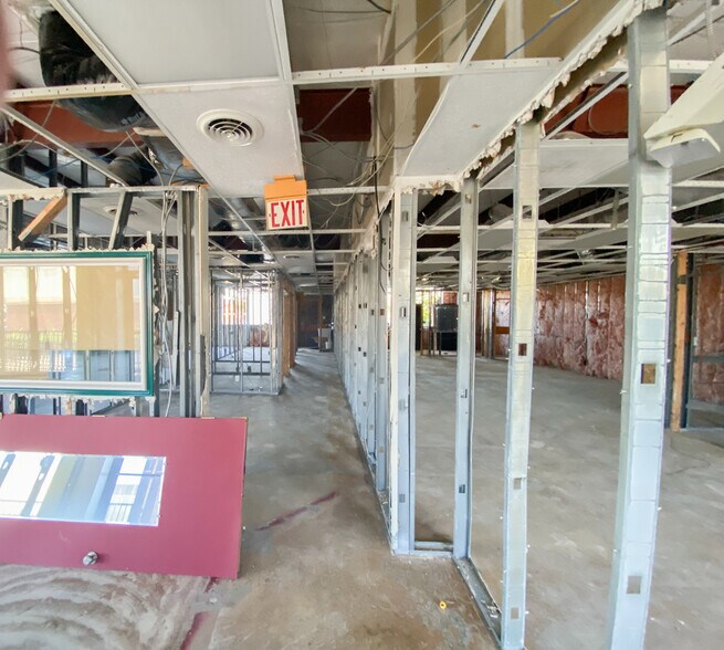More Photos Of 100 Walkers Village Way, Walkersville General Retail For Lease