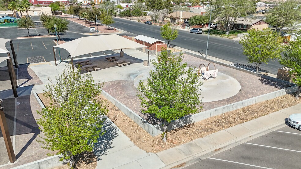 More Photos Of 126 E 1st North St, Mesquite Multifamily For Sale