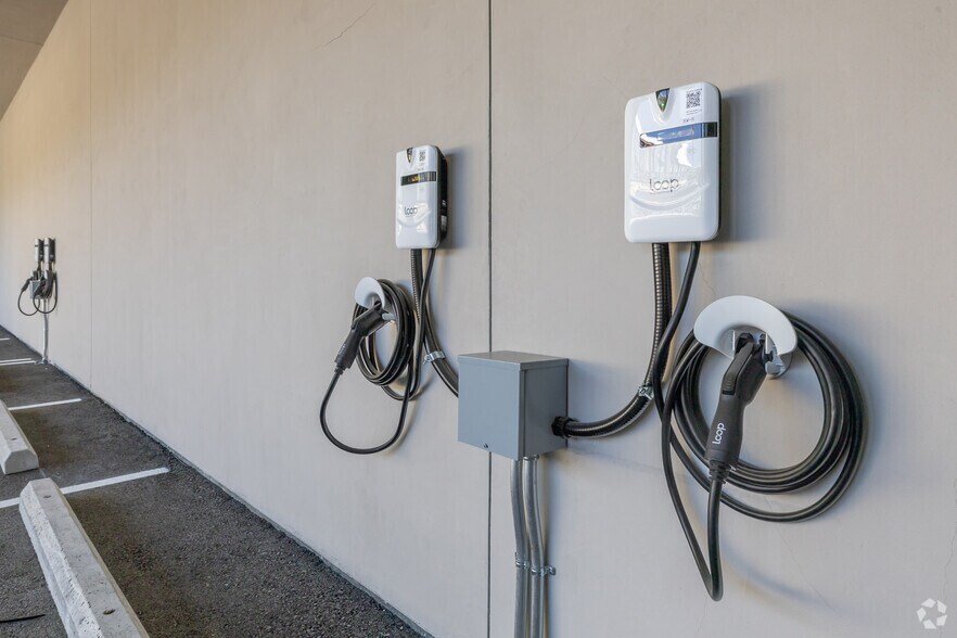 More Photos Of 1629 S St, Sacramento Apartments For Lease