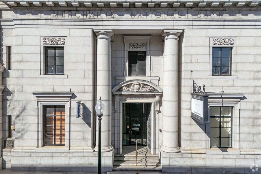 More Photos Of 95 William St, New Bedford Bank For Lease