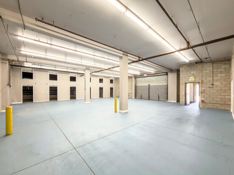 More Photos Of 537 S Glendora Ave, West Covina Freestanding For Lease