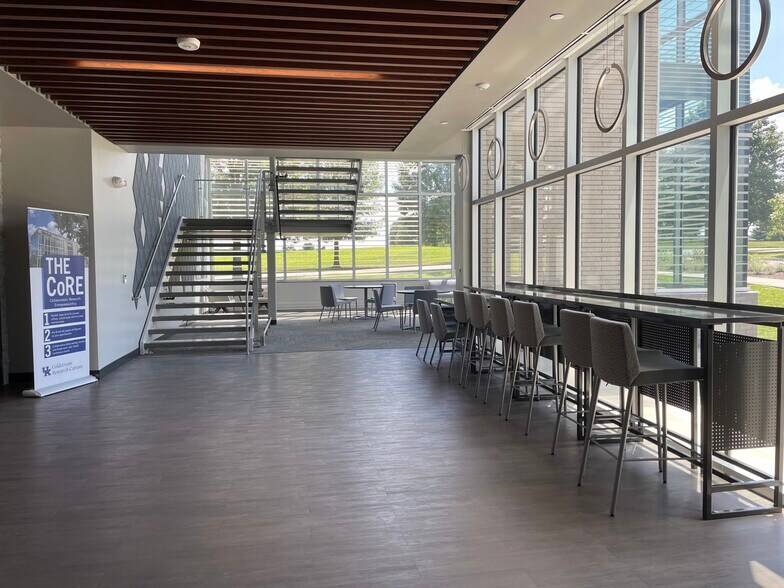 More Photos Of 824 Bull Lea Run, Lexington Medical For Lease