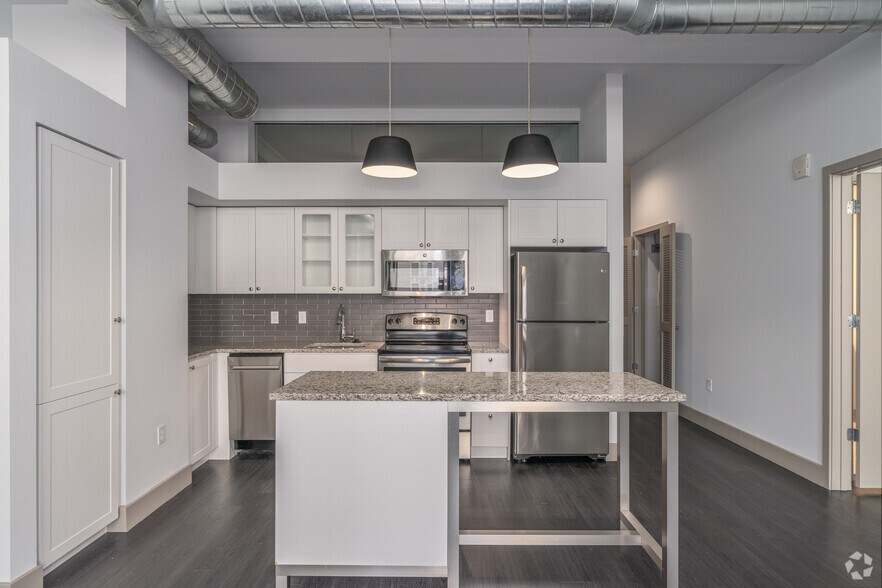 More Photos Of 1112-1128 Chestnut St, Philadelphia Apartments For Lease