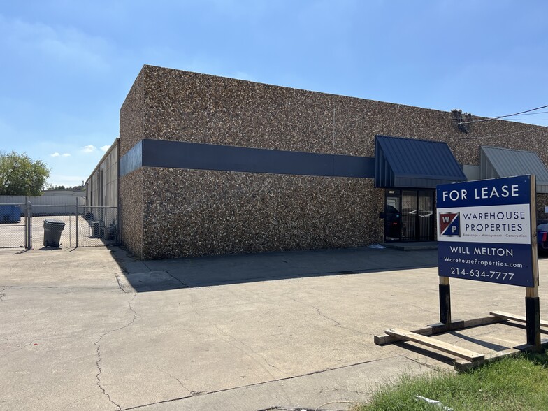 Primary Photo Of 2490 Joe Field Rd, Dallas Light Manufacturing For Lease