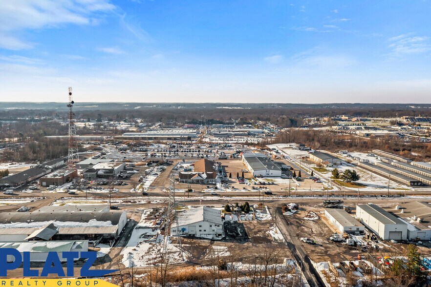 More Photos Of 8063 Southern Blvd, Youngstown Warehouse For Lease