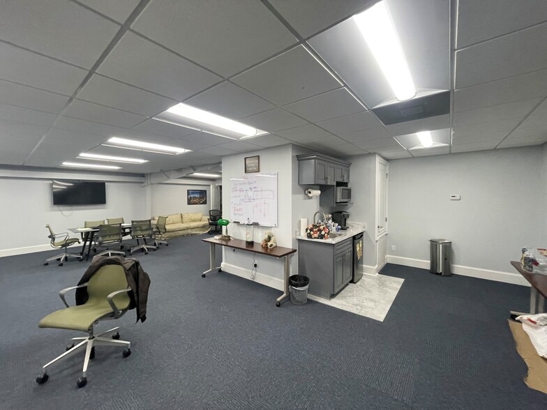 More Photos Of 1536 Sams Ave, New Orleans Flex For Lease