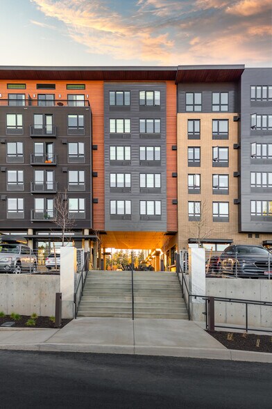 More Photos Of 200-220 SW Century Dr, Bend Unknown For Lease