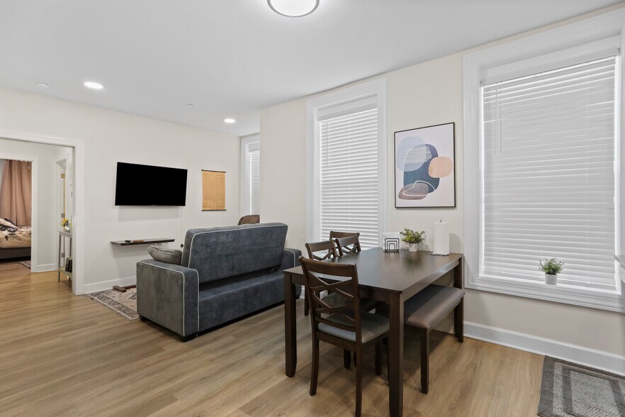 More Photos Of 34 W Franklin St, Hagerstown Apartments For Sale