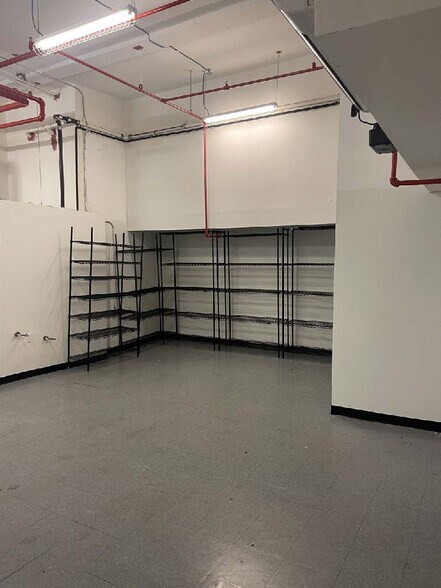 More Photos Of 356 Broadway, New York Apartments For Lease