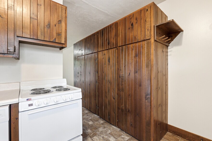 More Photos Of 3313 Leland Ln, Rapid City Multifamily For Sale