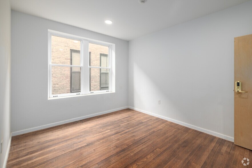 More Photos Of 219 E Hanover St, Trenton Loft Creative Space For Lease