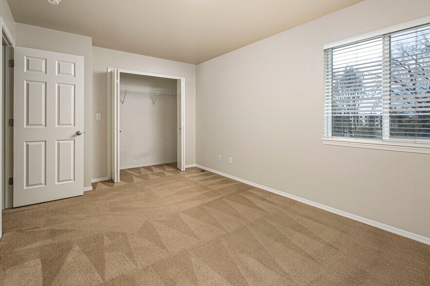 More Photos Of 701-715 17th St, Greeley Apartments For Sale