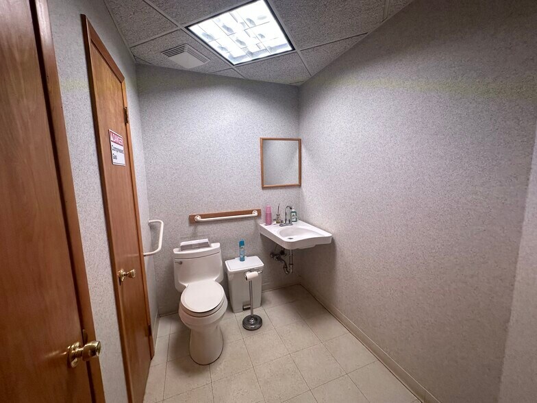 More Photos Of 2500 Nesconset Hwy, Stony Brook Medical For Sale