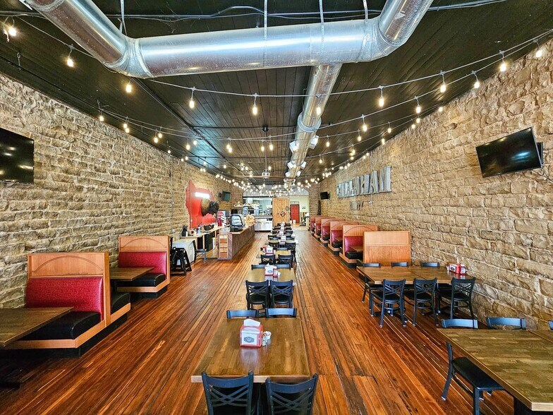 More Photos Of 210 Market St, Baird Restaurant For Sale