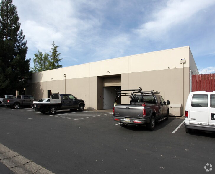 More Photos Of 3251 Monier Cir, Rancho Cordova Warehouse For Sale